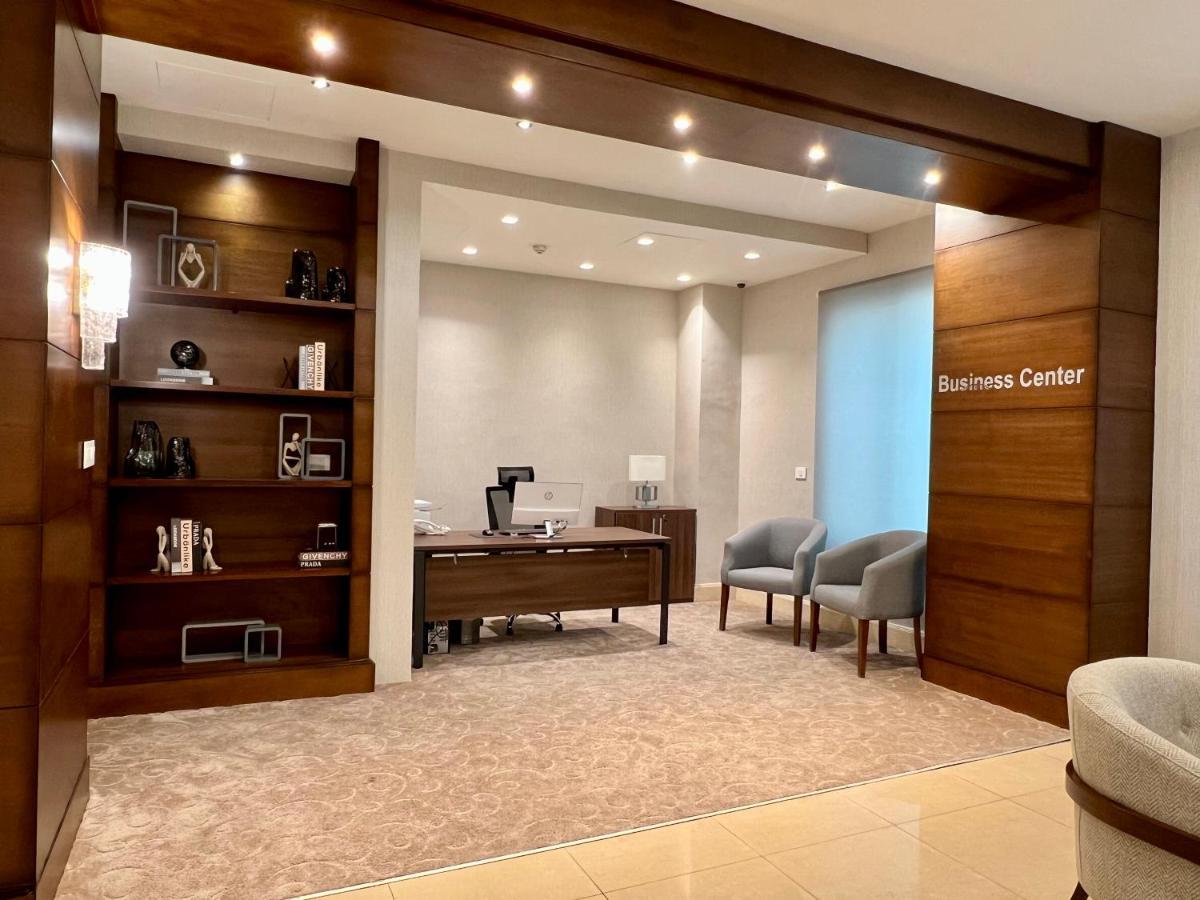 Retaj Hotel Amman Luaran gambar