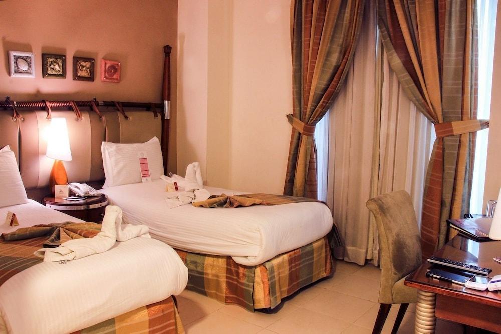 Retaj Hotel Amman Luaran gambar