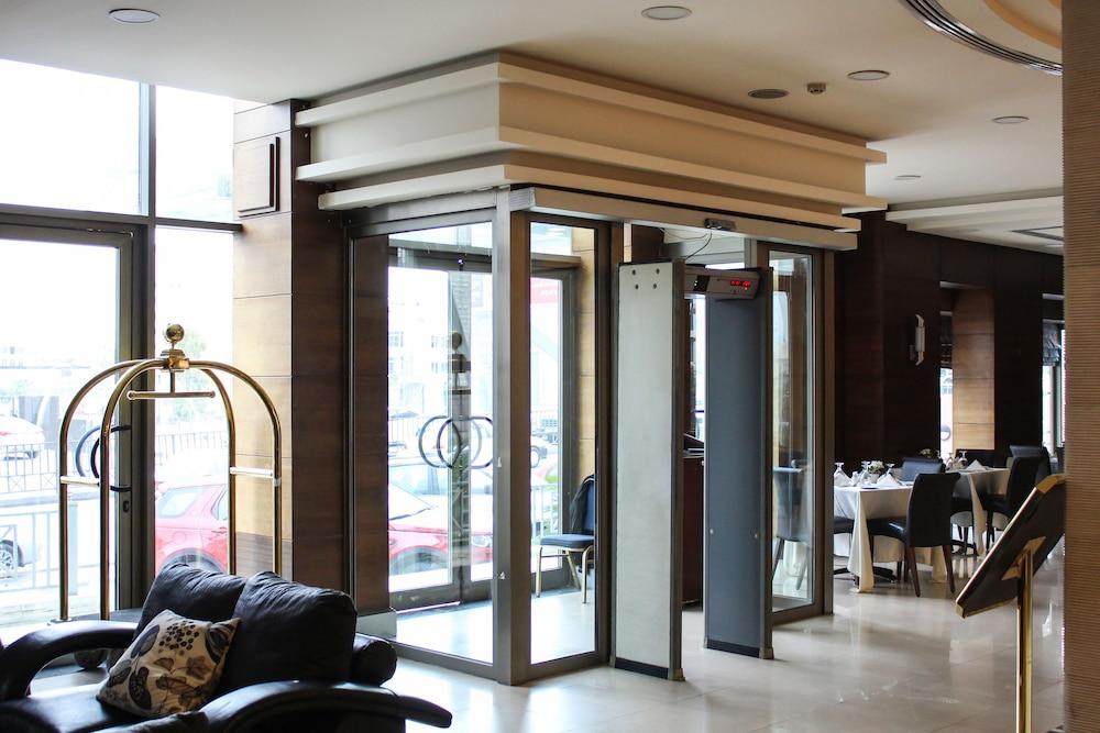 Retaj Hotel Amman Luaran gambar