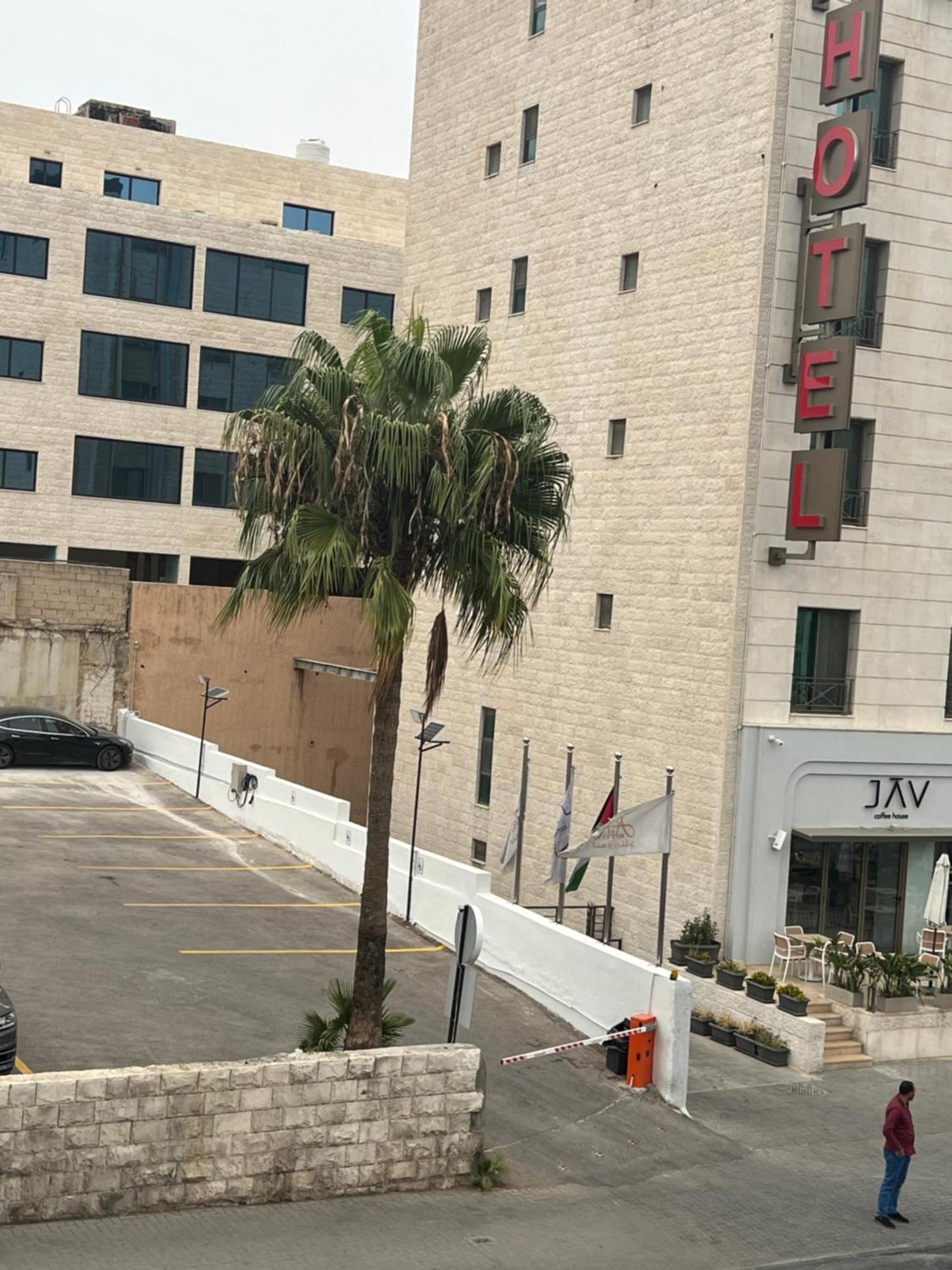 Retaj Hotel Amman Luaran gambar